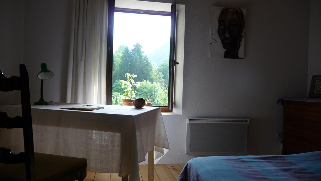 La Chouette A L'Heure Du Pinson Bed & Breakfast Saint-Pierre-d'Entremont  Phòng bức ảnh